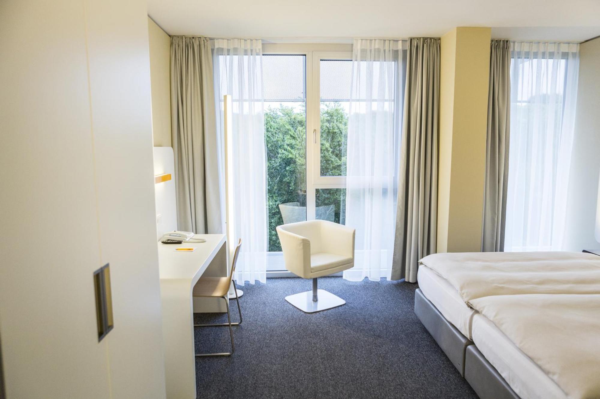Lufthansa Seeheim - More Than A Conference Hotel Номер фото